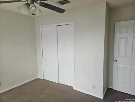 4923 Hill Mist San Antonio TX 78240