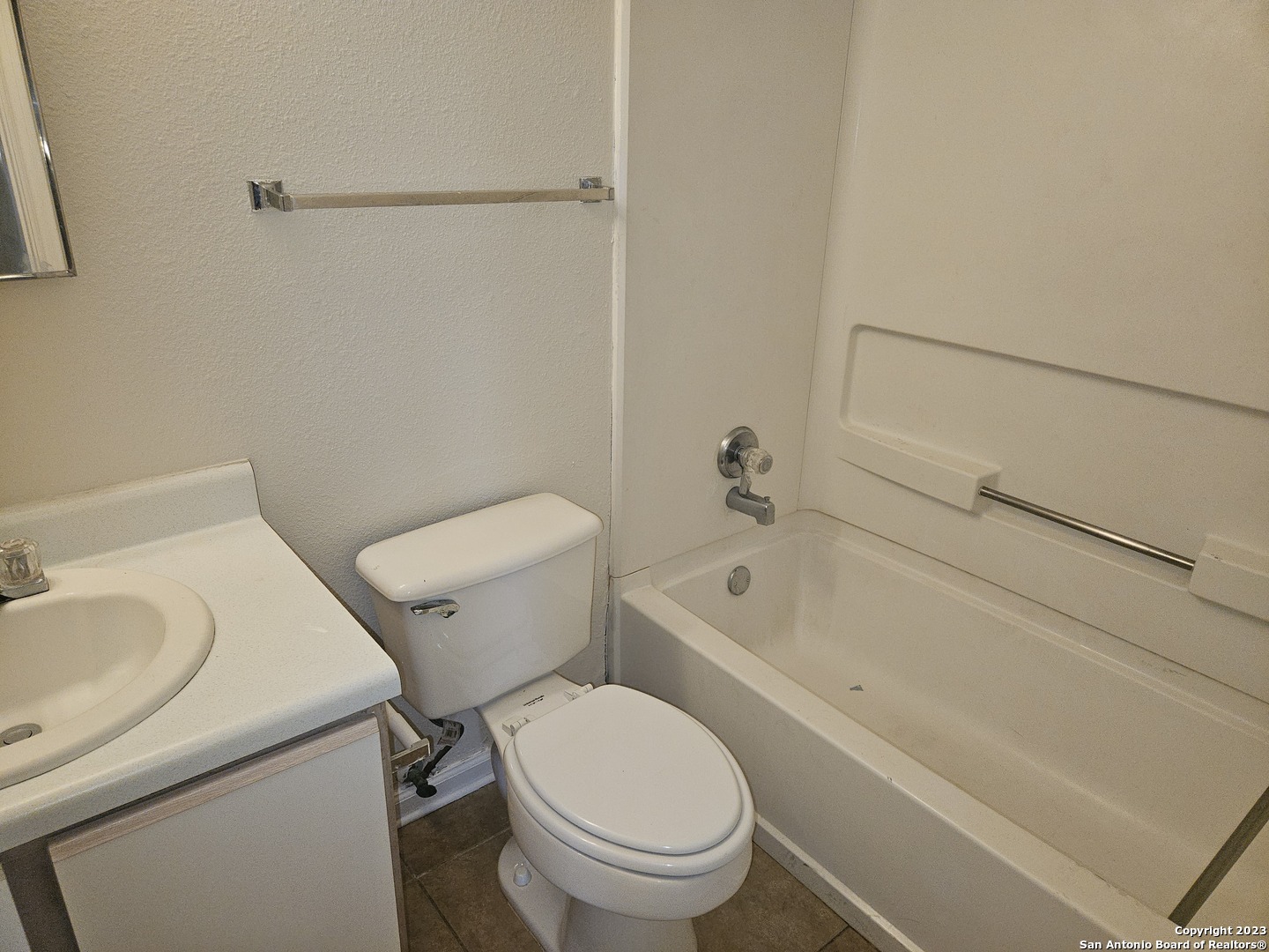 4923 Hill Mist San Antonio TX 78240