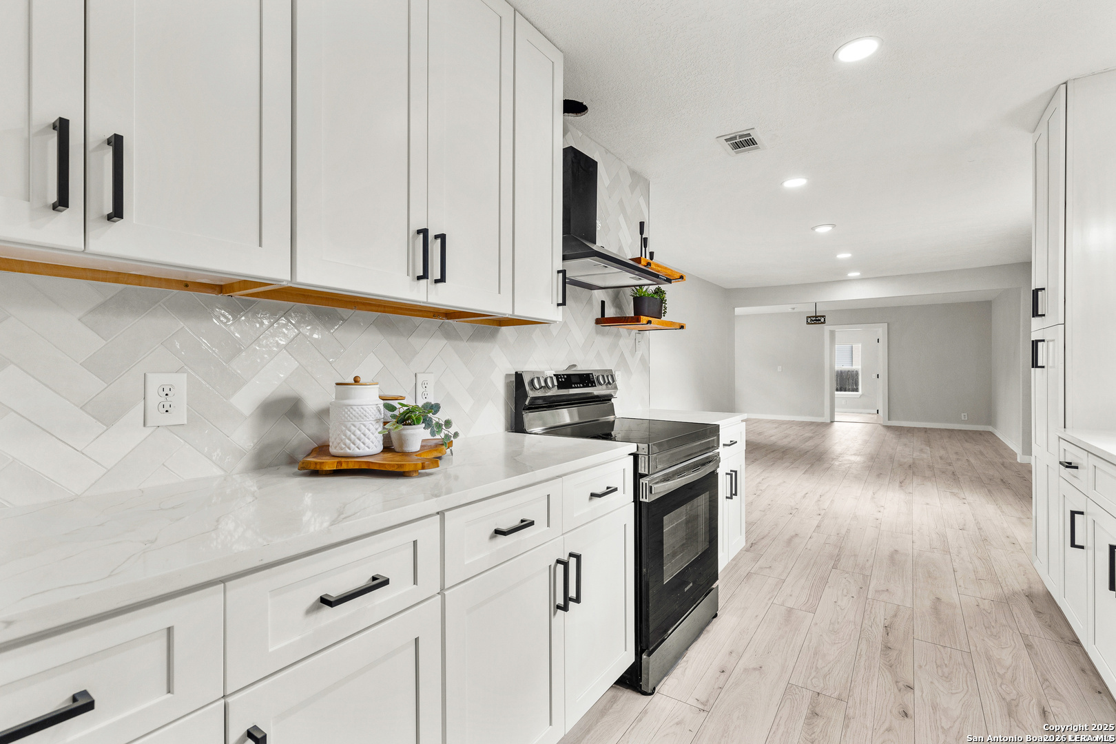 10322 Tioga San Antonio TX 78230