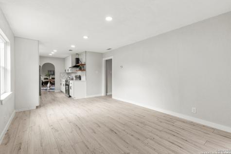 10322 Tioga San Antonio TX 78230
