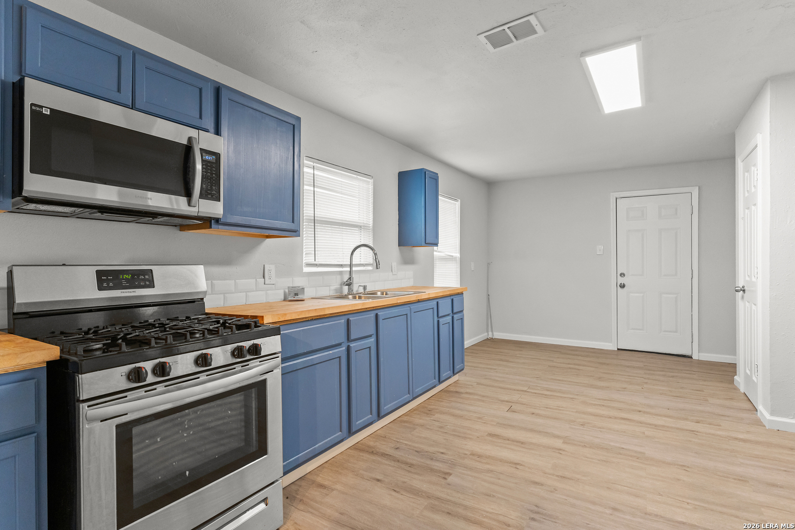 518 Rotary San Antonio TX 78202