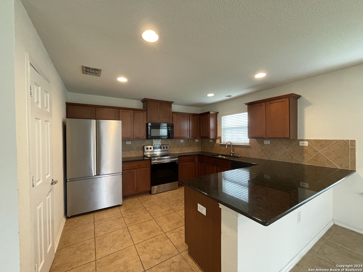 9211 Wind Crown San Antonio TX 78239