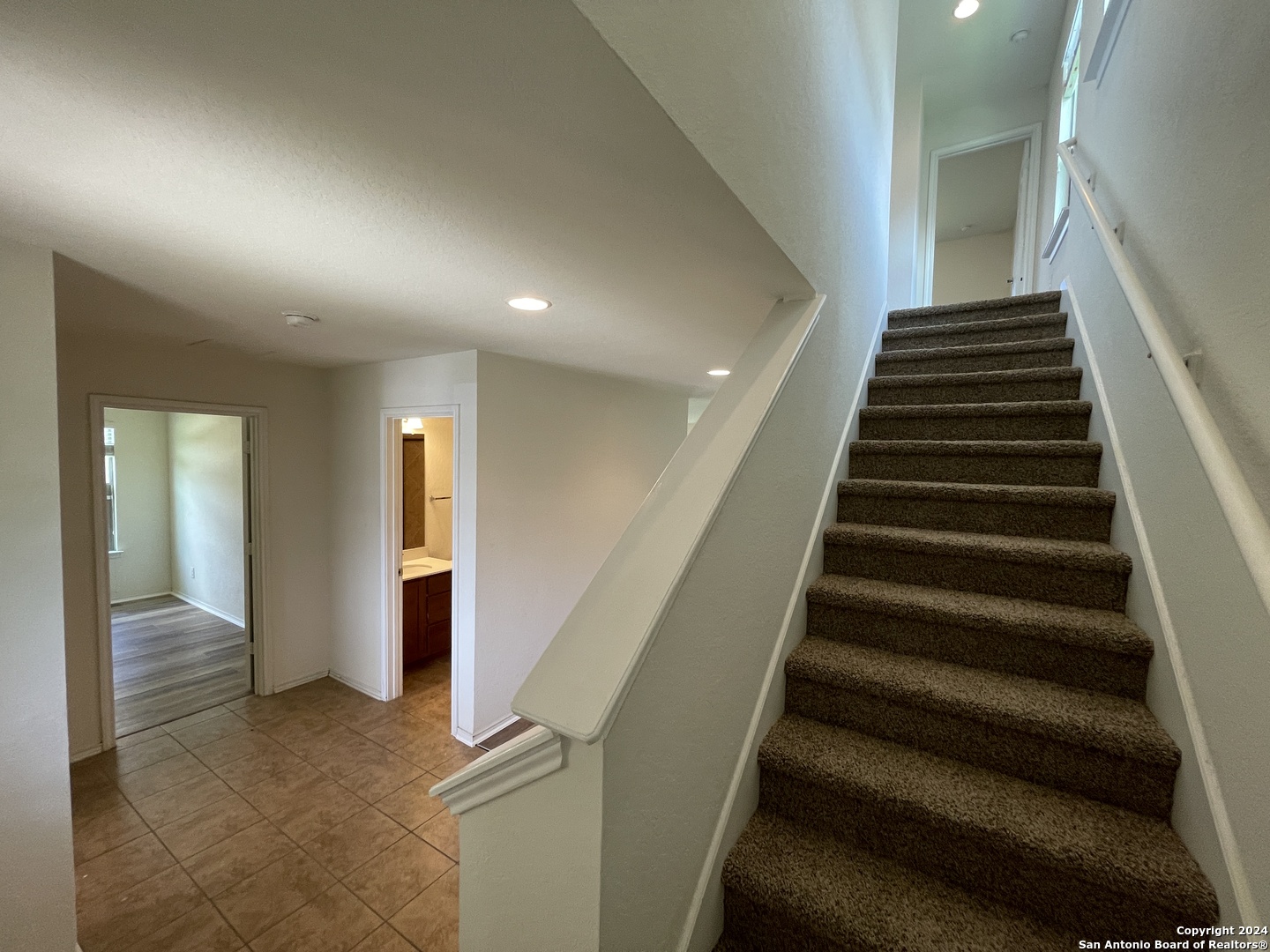 9211 Wind Crown San Antonio TX 78239