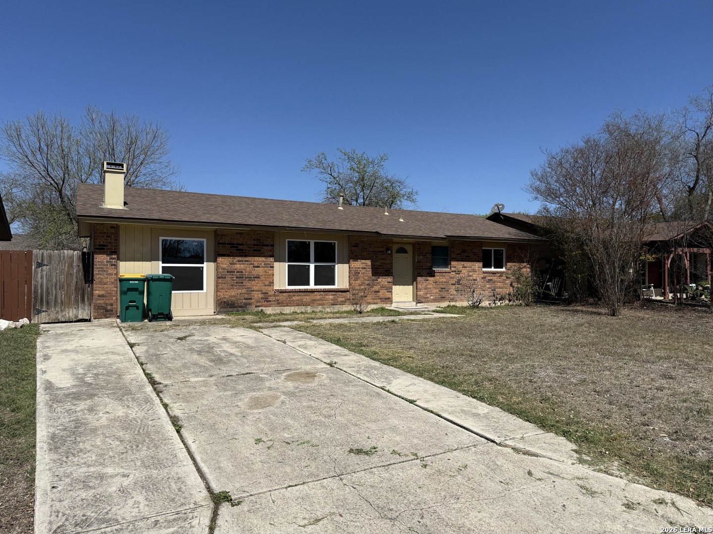 303 Avenue D Converse TX 78109