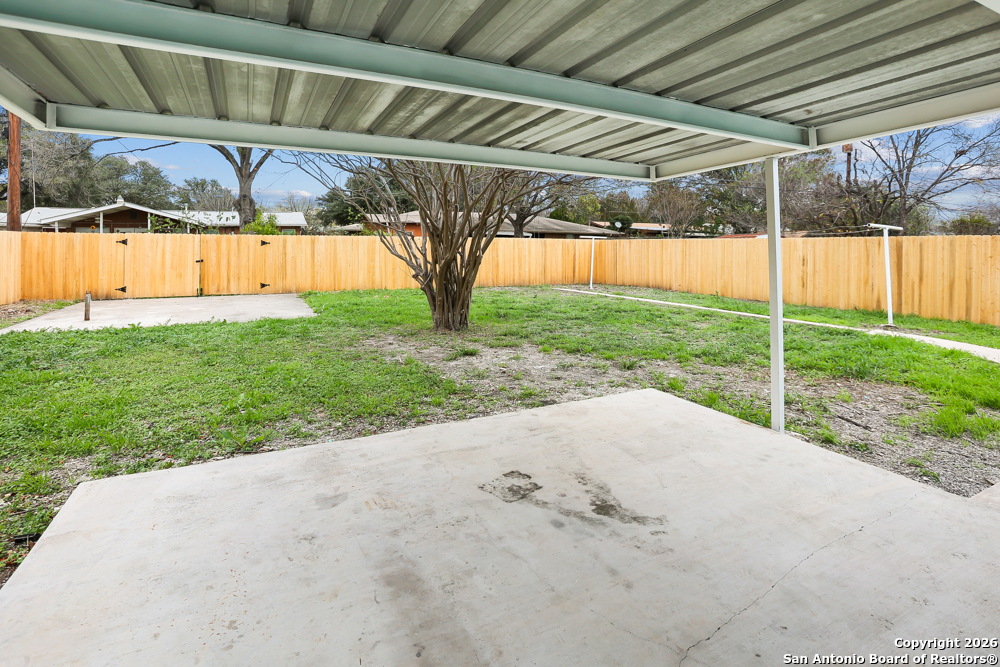 115 Harcourt San Antonio TX 78223