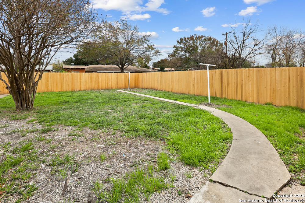 115 Harcourt San Antonio TX 78223