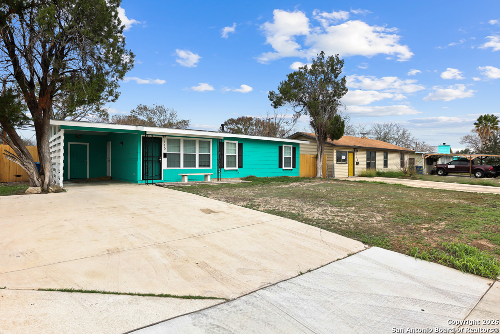 115 Harcourt San Antonio TX 78223