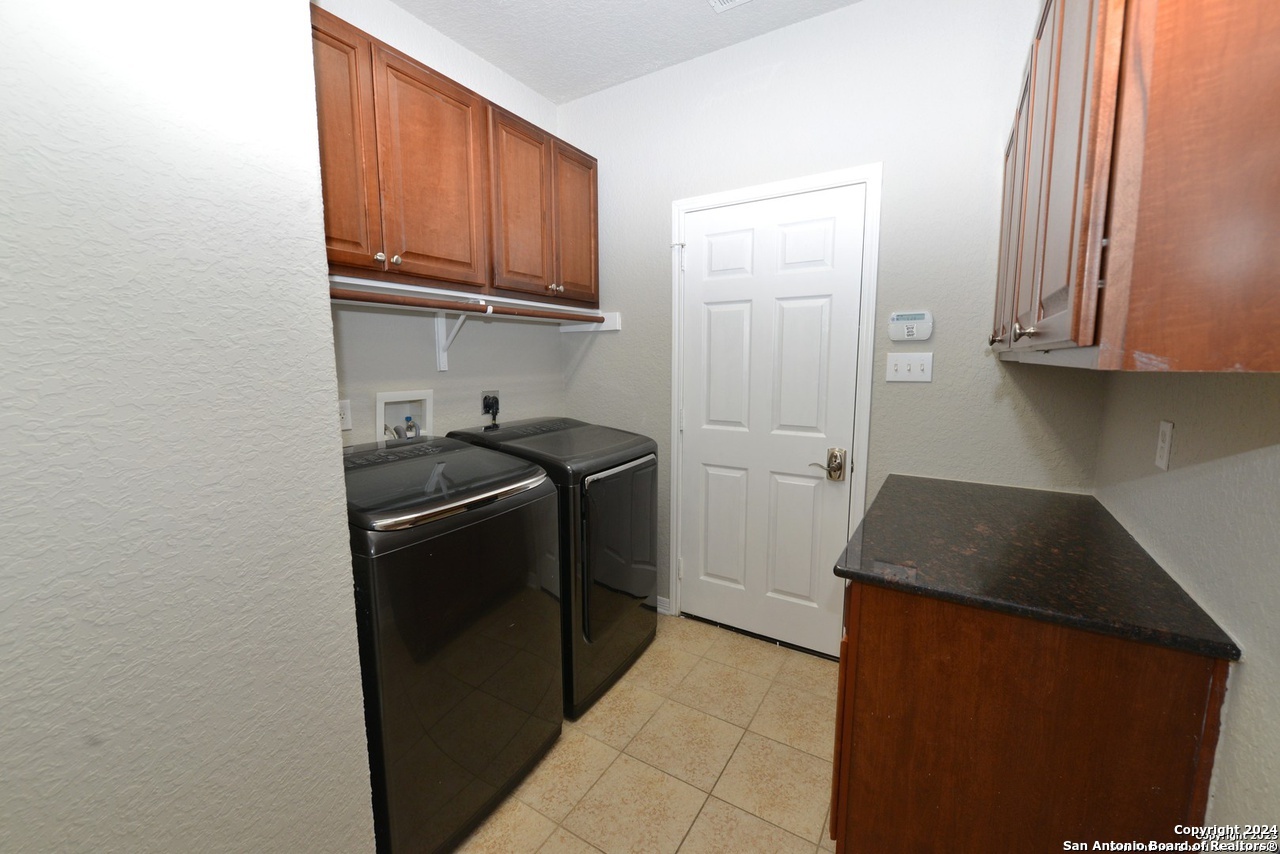 2402 Cortona Mist San Antonio TX 78260