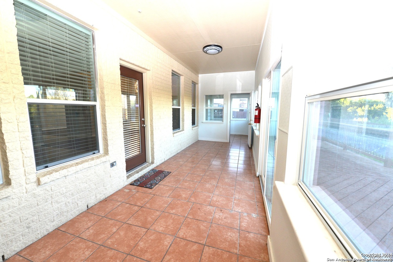 2402 Cortona Mist San Antonio TX 78260
