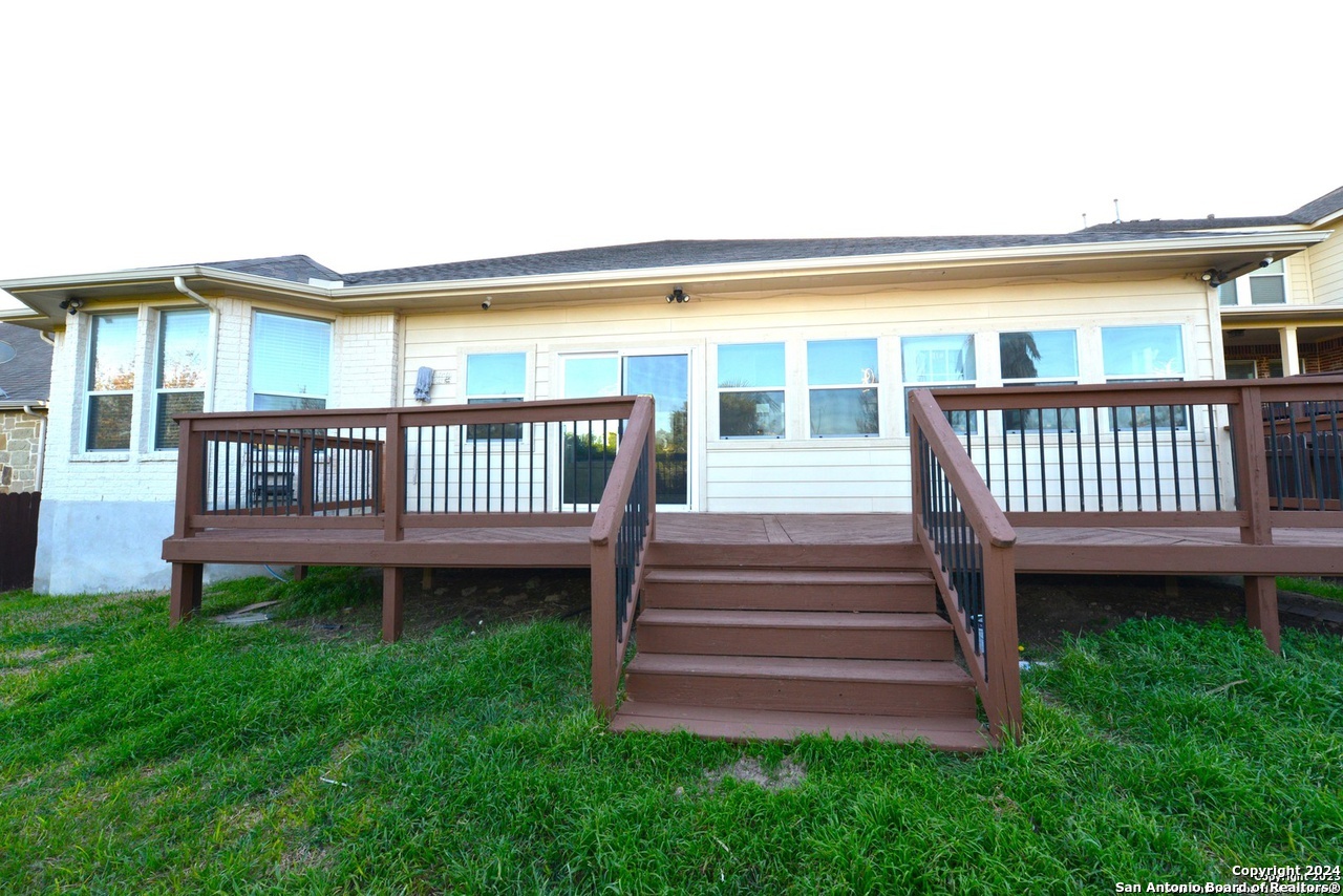 2402 Cortona Mist San Antonio TX 78260