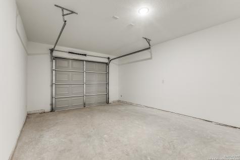 1835 W Poplar San Antonio TX 78207