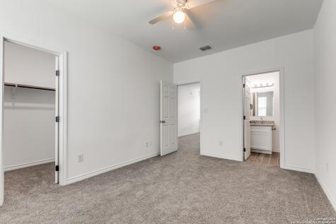 1835 W Poplar San Antonio TX 78207