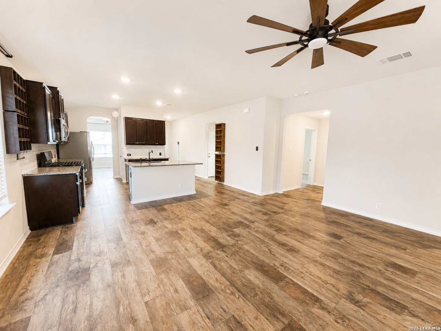 6711 Hoffman Plain San Antonio TX 78252