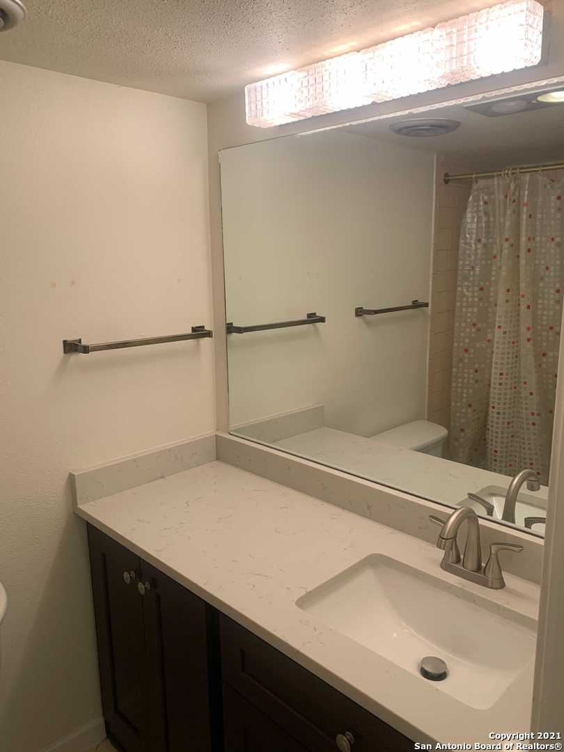 7701 Wurzbach San Antonio TX 78229