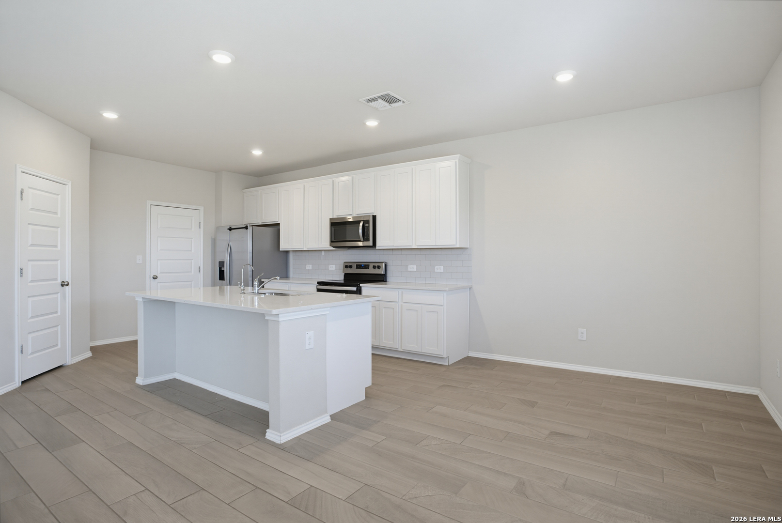 10803 Airman Drive Converse TX 78109