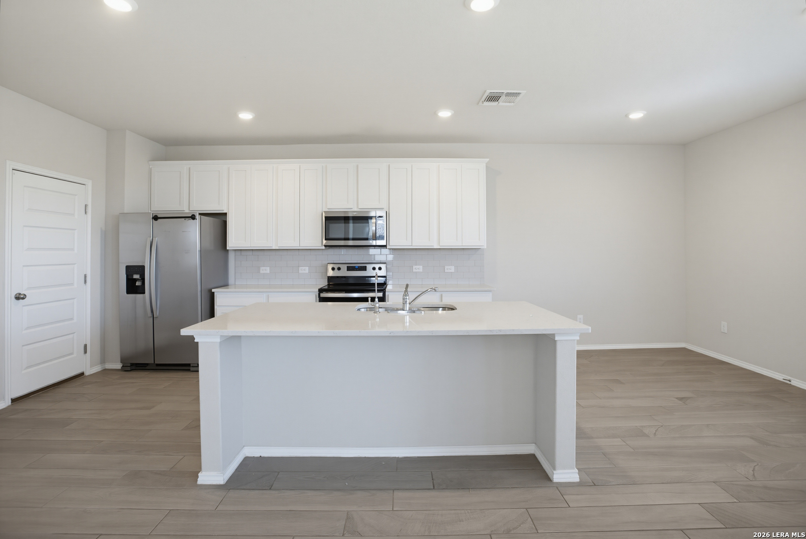 10803 Airman Drive Converse TX 78109