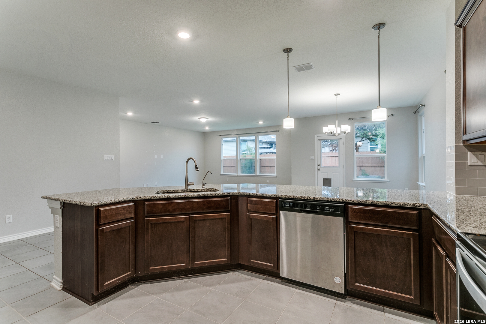 5211 Espinoso Way San Antonio TX 78261