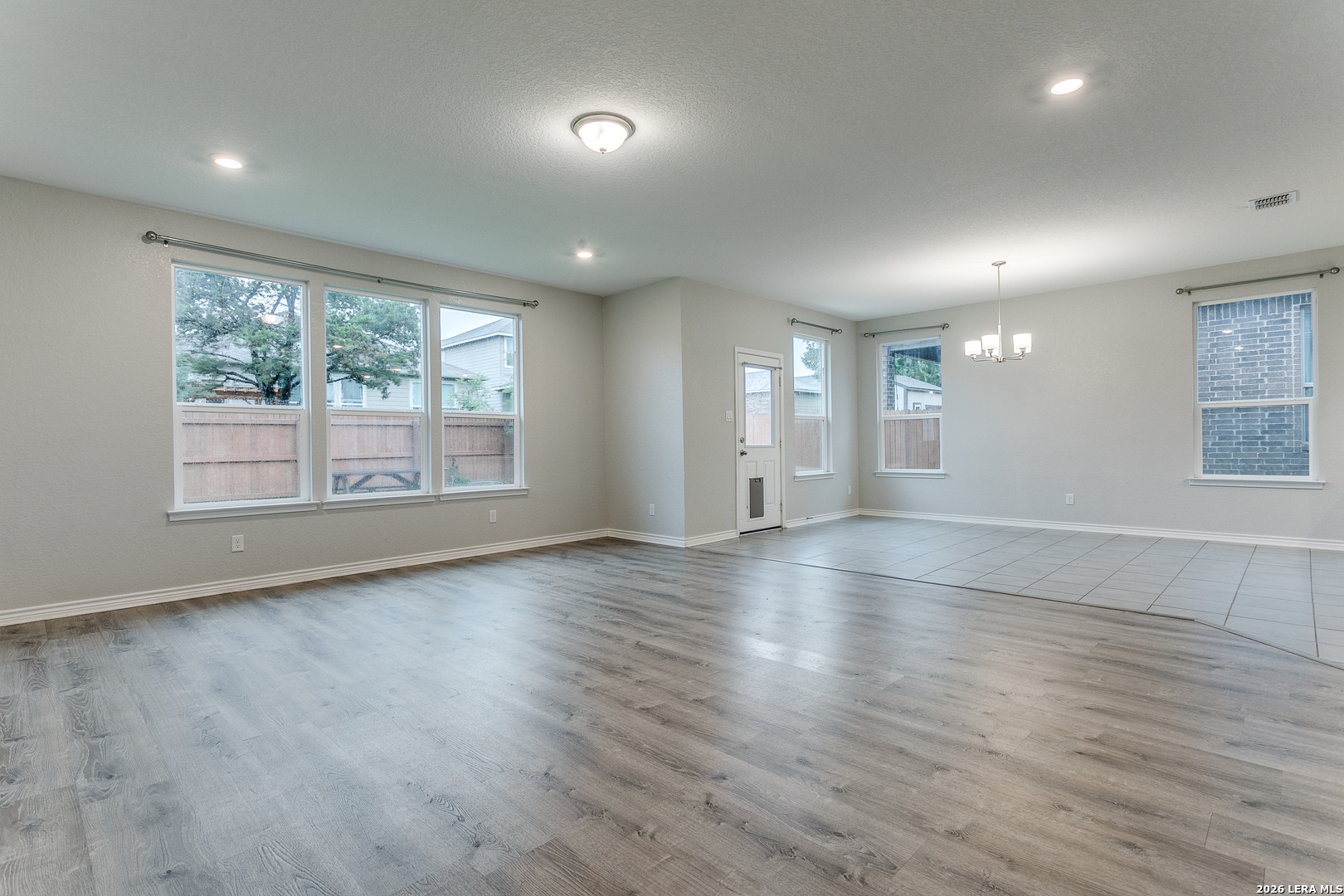 5211 Espinoso Way San Antonio TX 78261