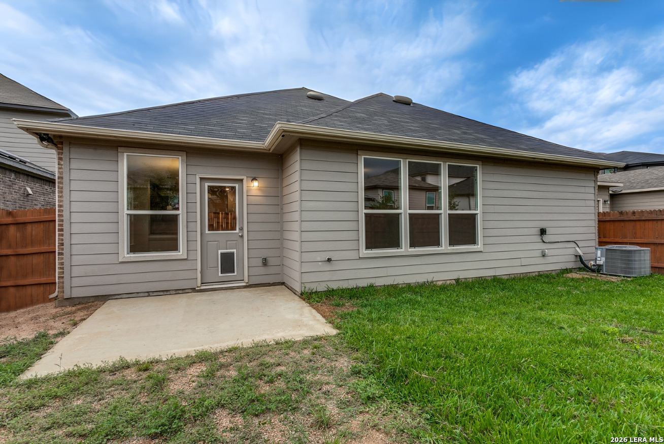 5211 Espinoso Way San Antonio TX 78261
