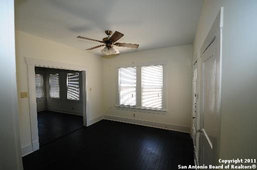 423 W Huisache San Antonio TX 78212