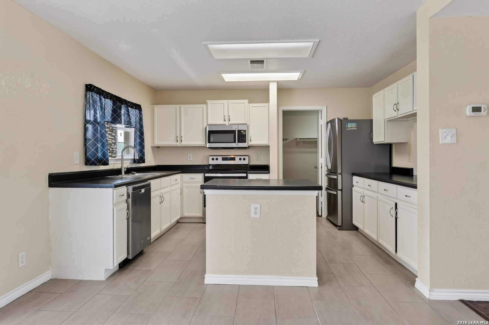 5012 Viking Coral San Antonio TX 78244