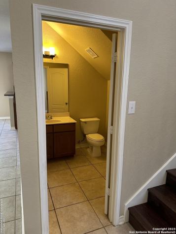 21719 Dion Village San Antonio TX 78258
