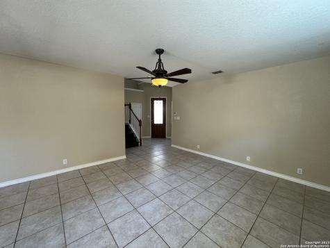 21719 Dion Village San Antonio TX 78258