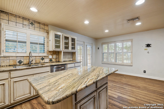 17119 Terra Rosa Helotes TX 78023
