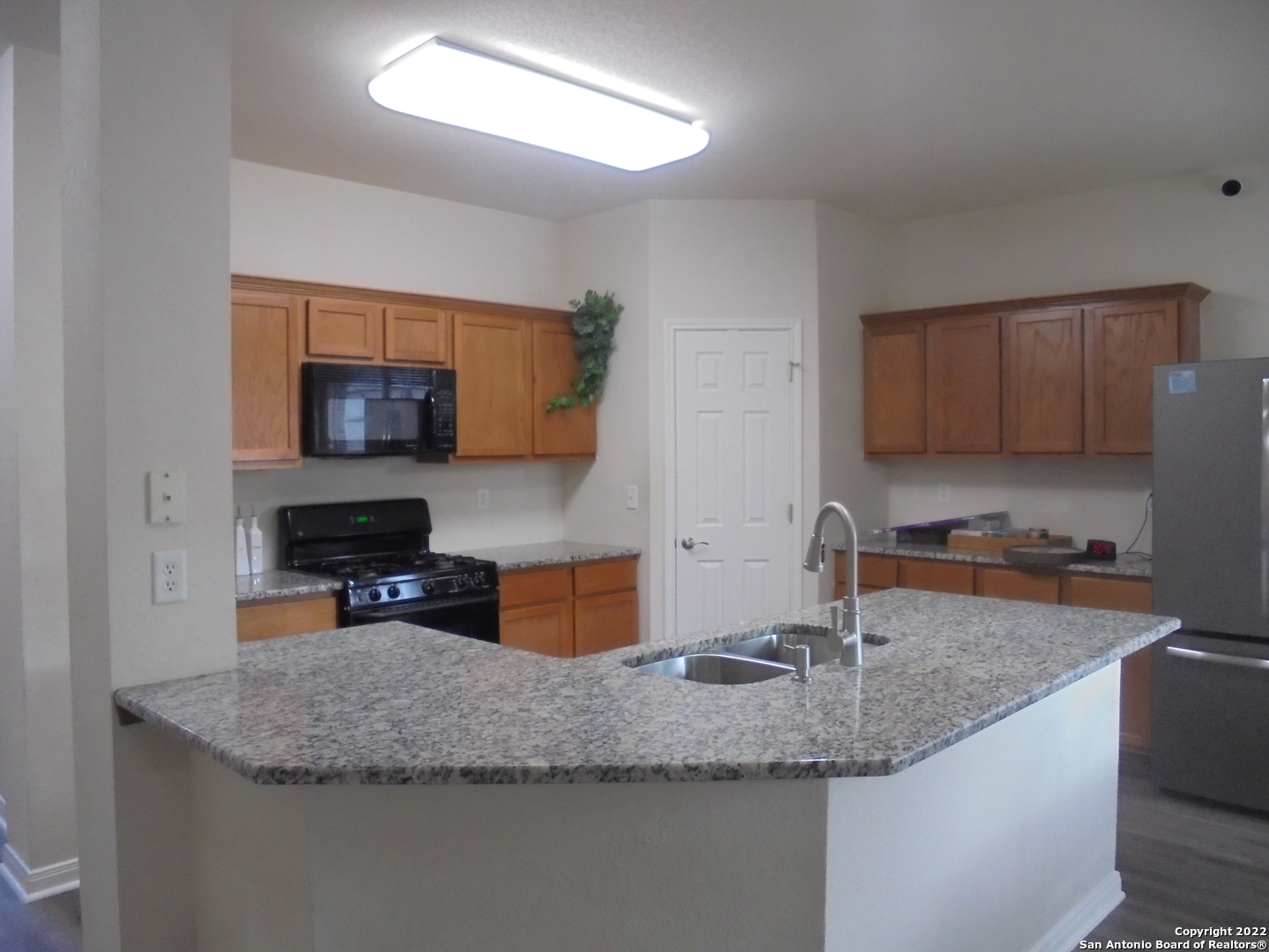 20531 Cliff Park San Antonio TX 78258