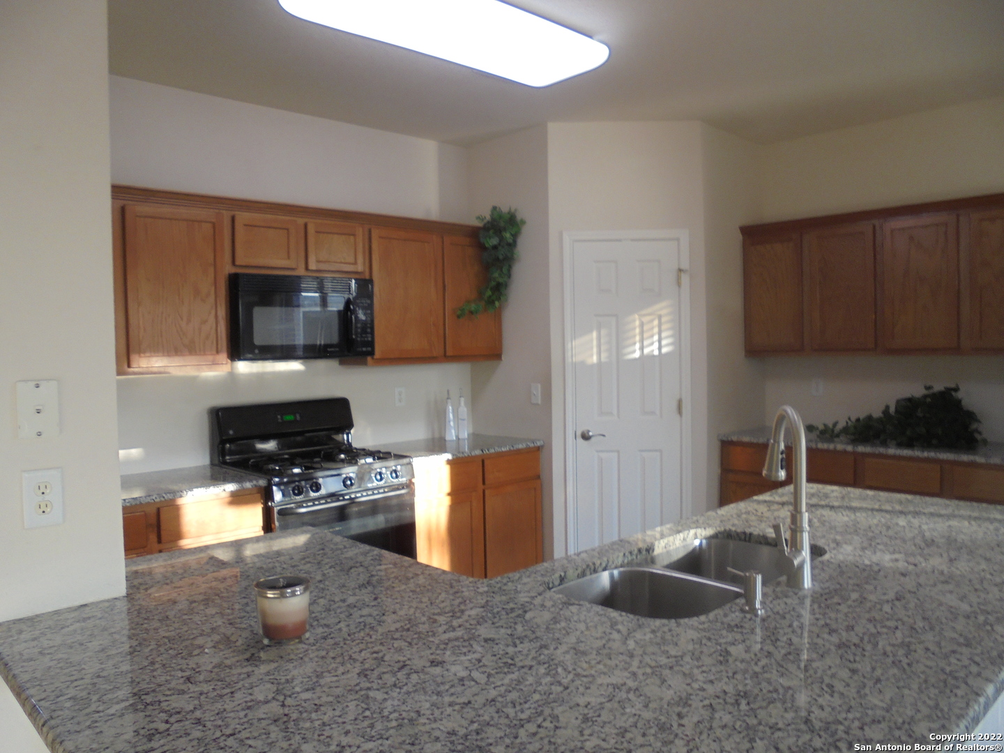 20531 Cliff Park San Antonio TX 78258