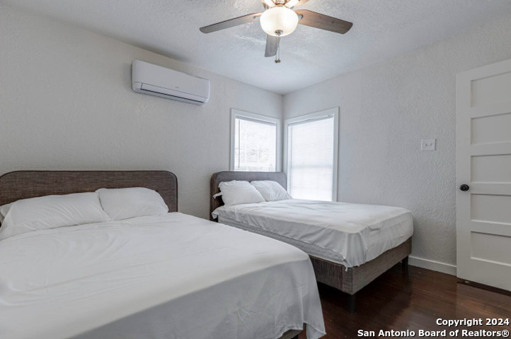 902 Fair Avenue San Antonio TX 78223