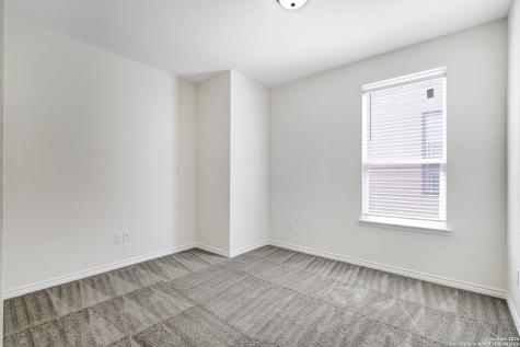 2407 Sunset Bend San Antonio TX 78244