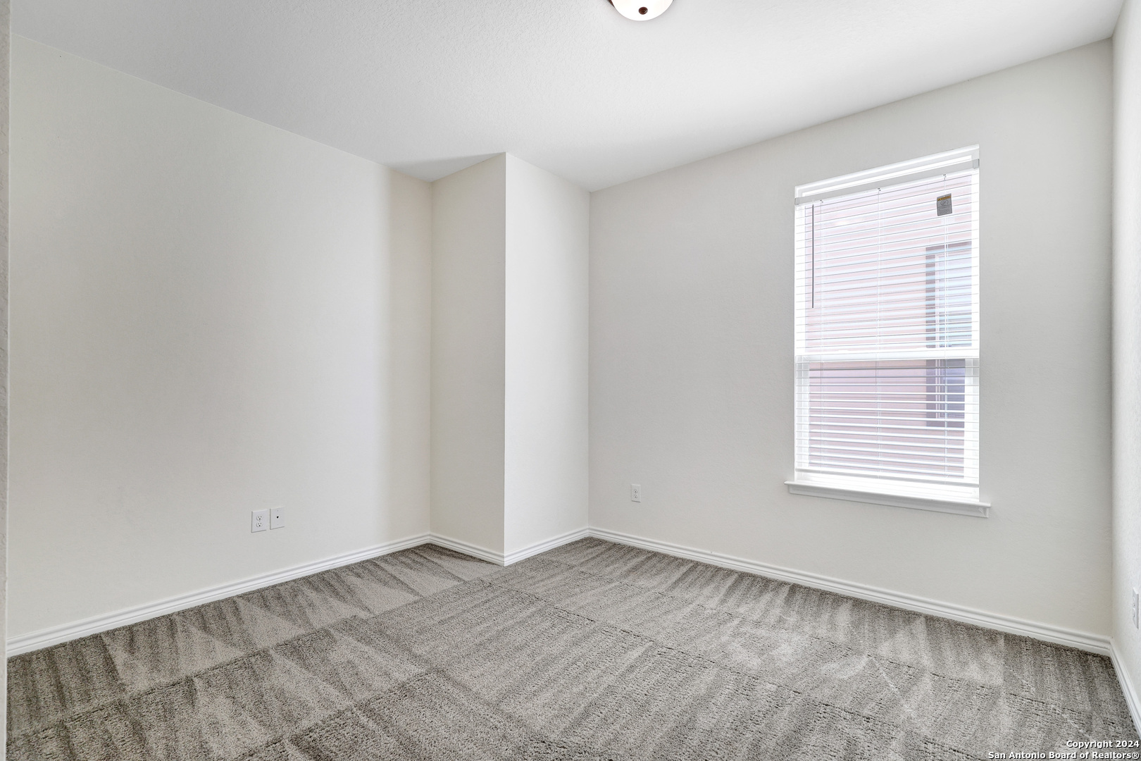 2407 Sunset Bend San Antonio TX 78244