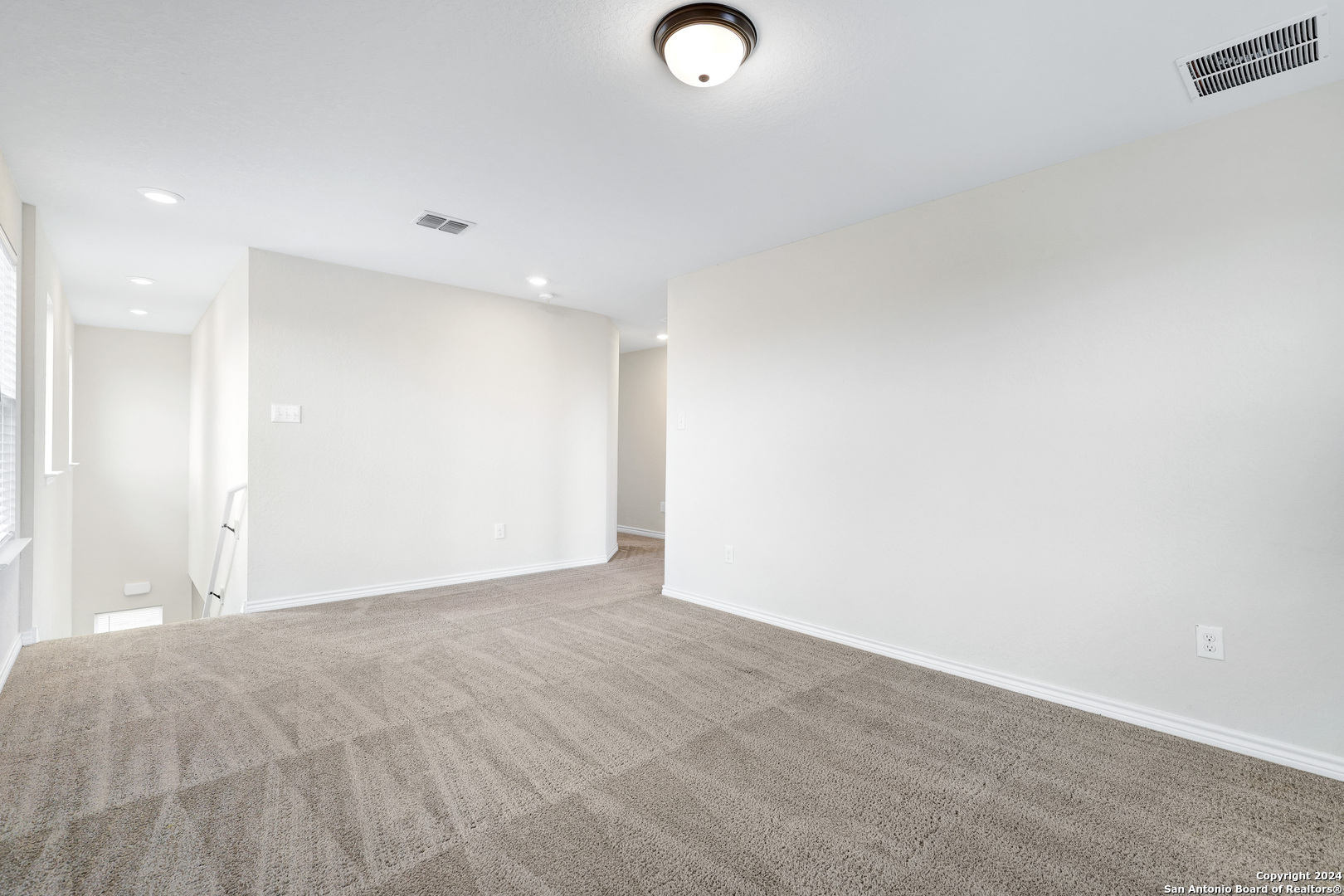 2407 Sunset Bend San Antonio TX 78244