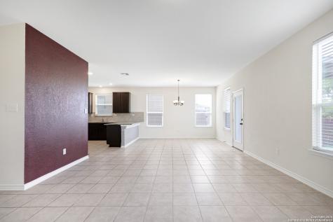 2407 Sunset Bend San Antonio TX 78244