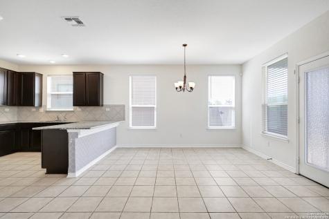 2407 Sunset Bend San Antonio TX 78244