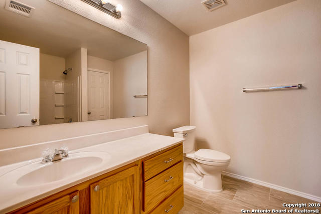 3827 Ponderosa Bend San Antonio TX 78261