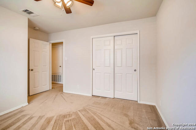 3827 Ponderosa Bend San Antonio TX 78261