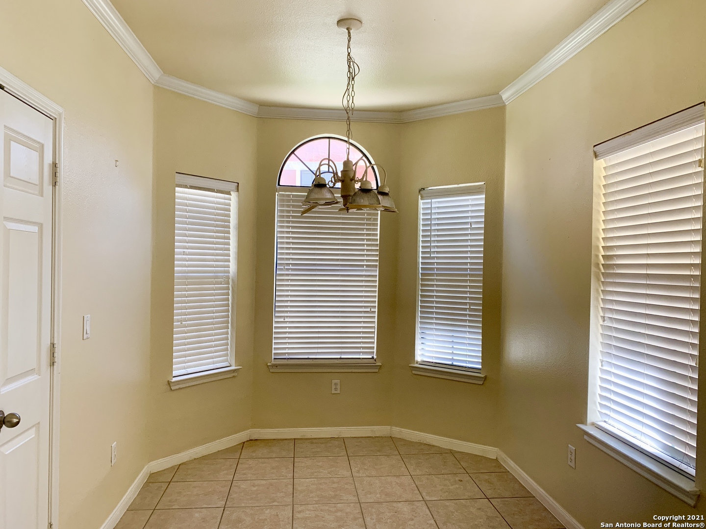 6160 Eckhert Road San Antonio TX 78240