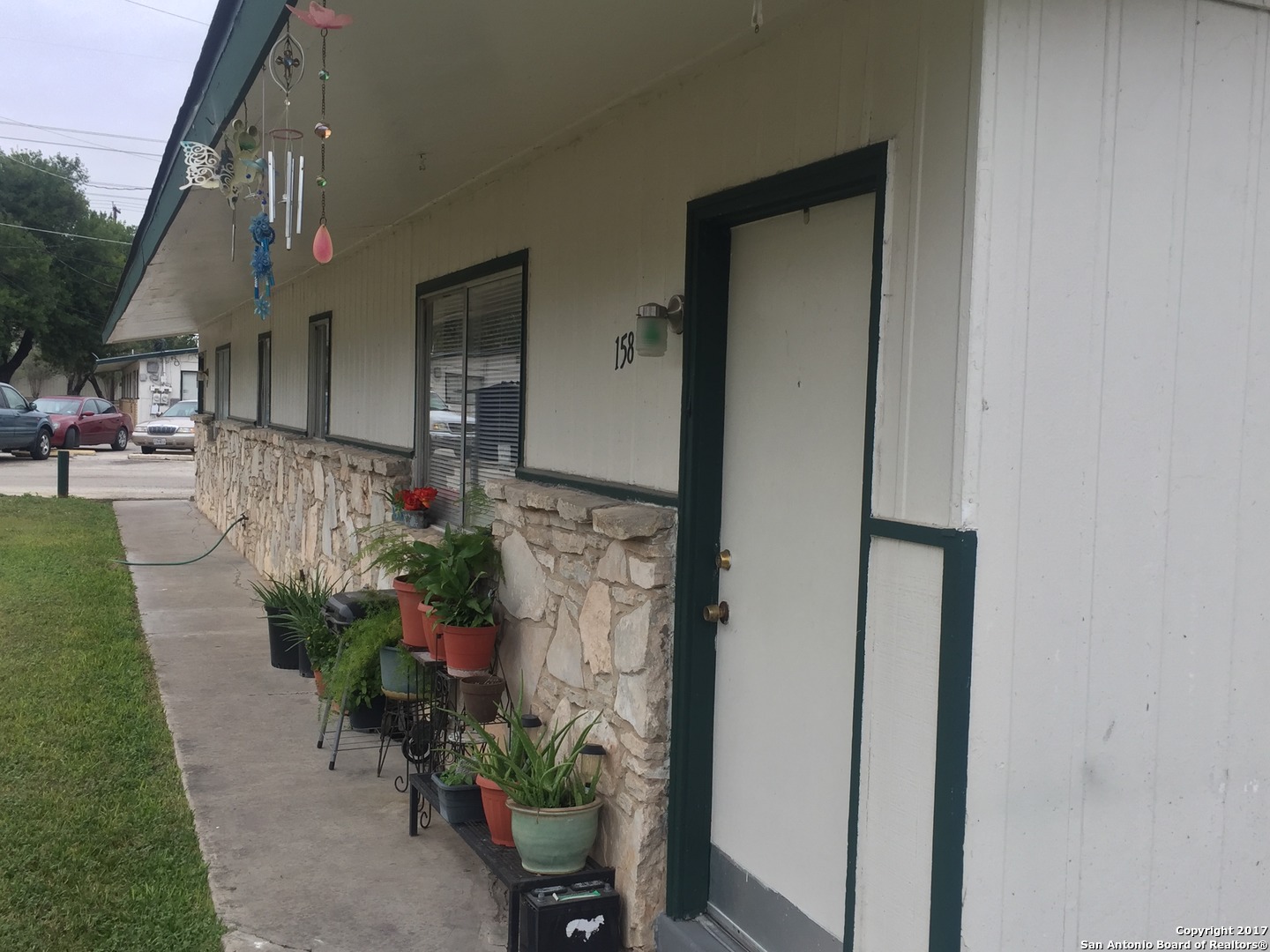 144 W Villaret Boulevard San Antonio TX 78221