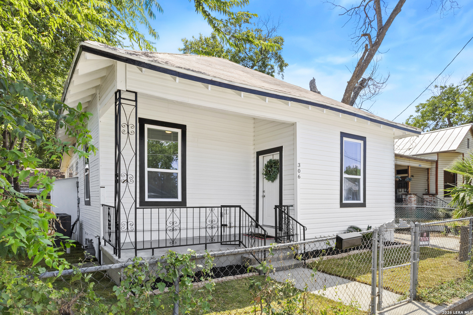306 W Baylor San Antonio TX 78204