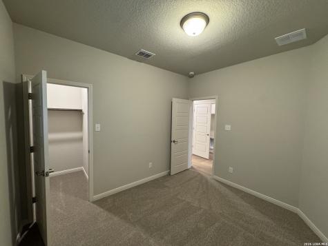 7153 Magnolia Creek San Antonio TX 78252