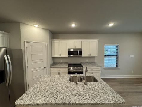 7153 Magnolia Creek San Antonio TX 78252
