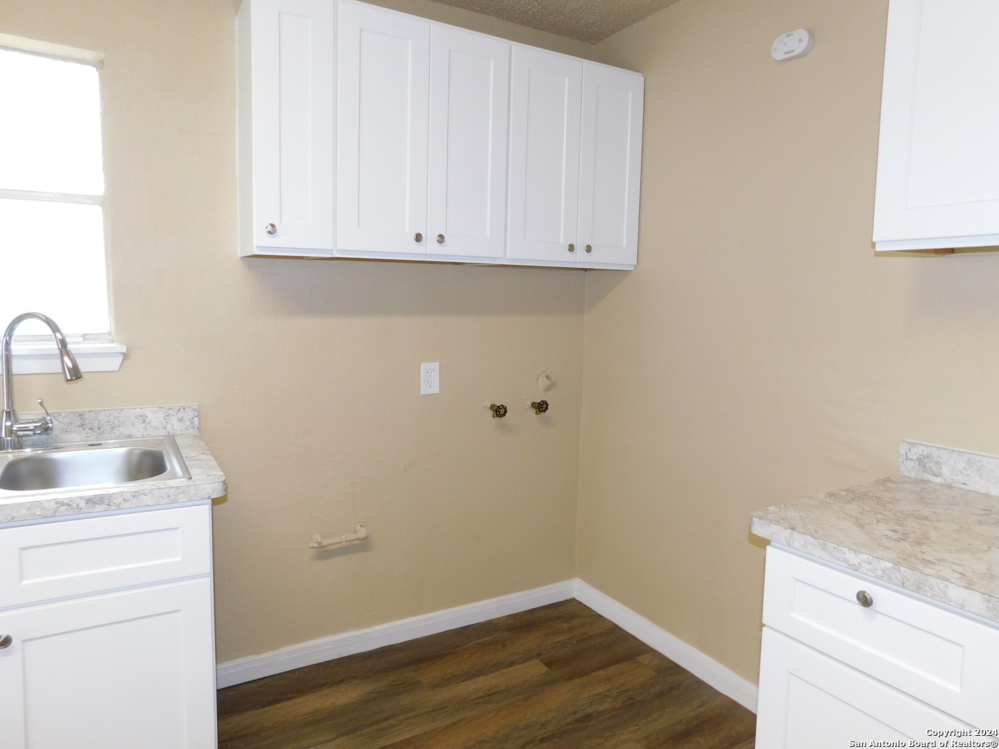 9017 Garnett Avenue San Antonio TX 78221