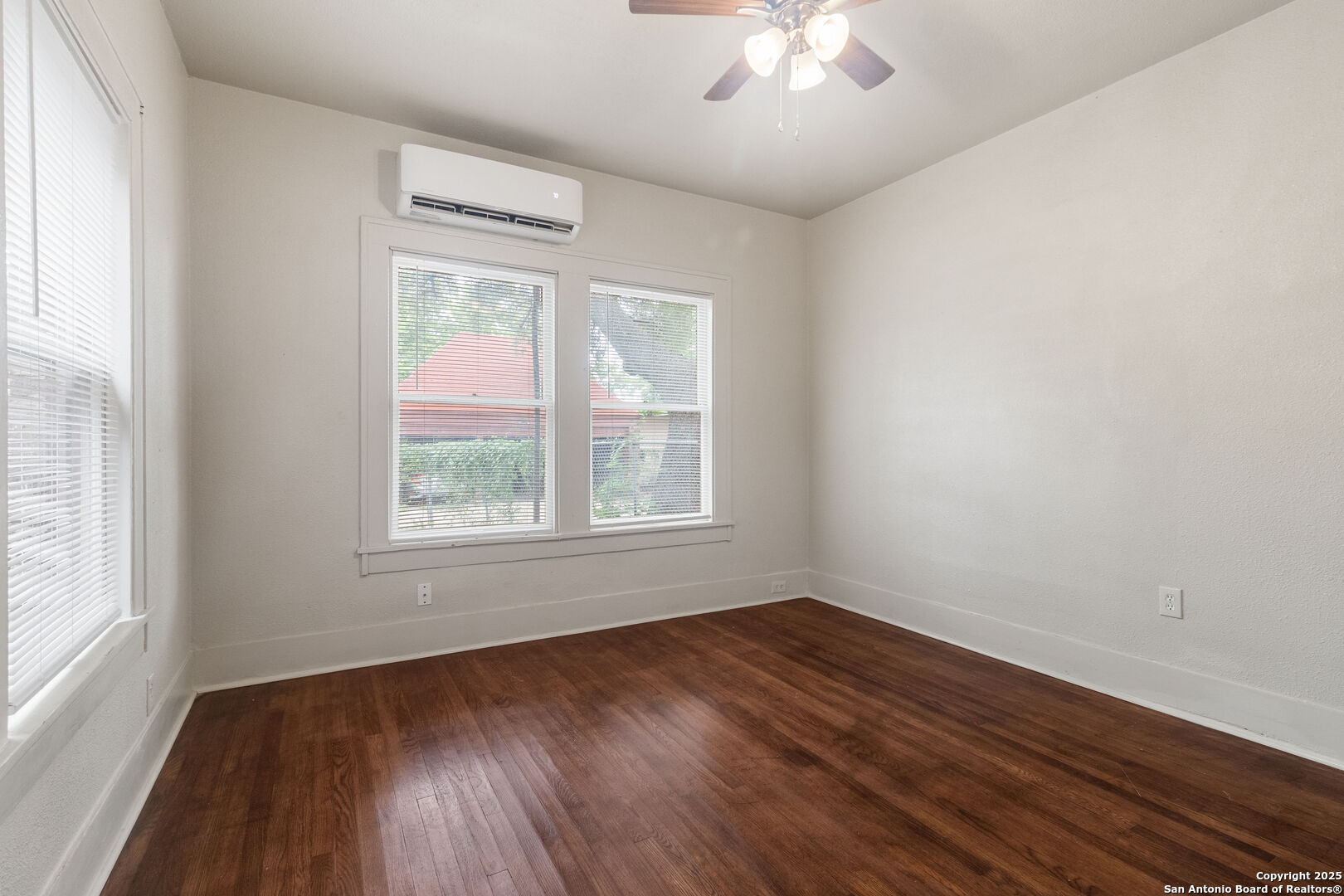 1618 W Kings Highway San Antonio TX 78201
