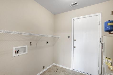 210 Birchwood Bay San Antonio TX 78253