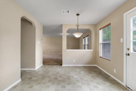 210 Birchwood Bay San Antonio TX 78253