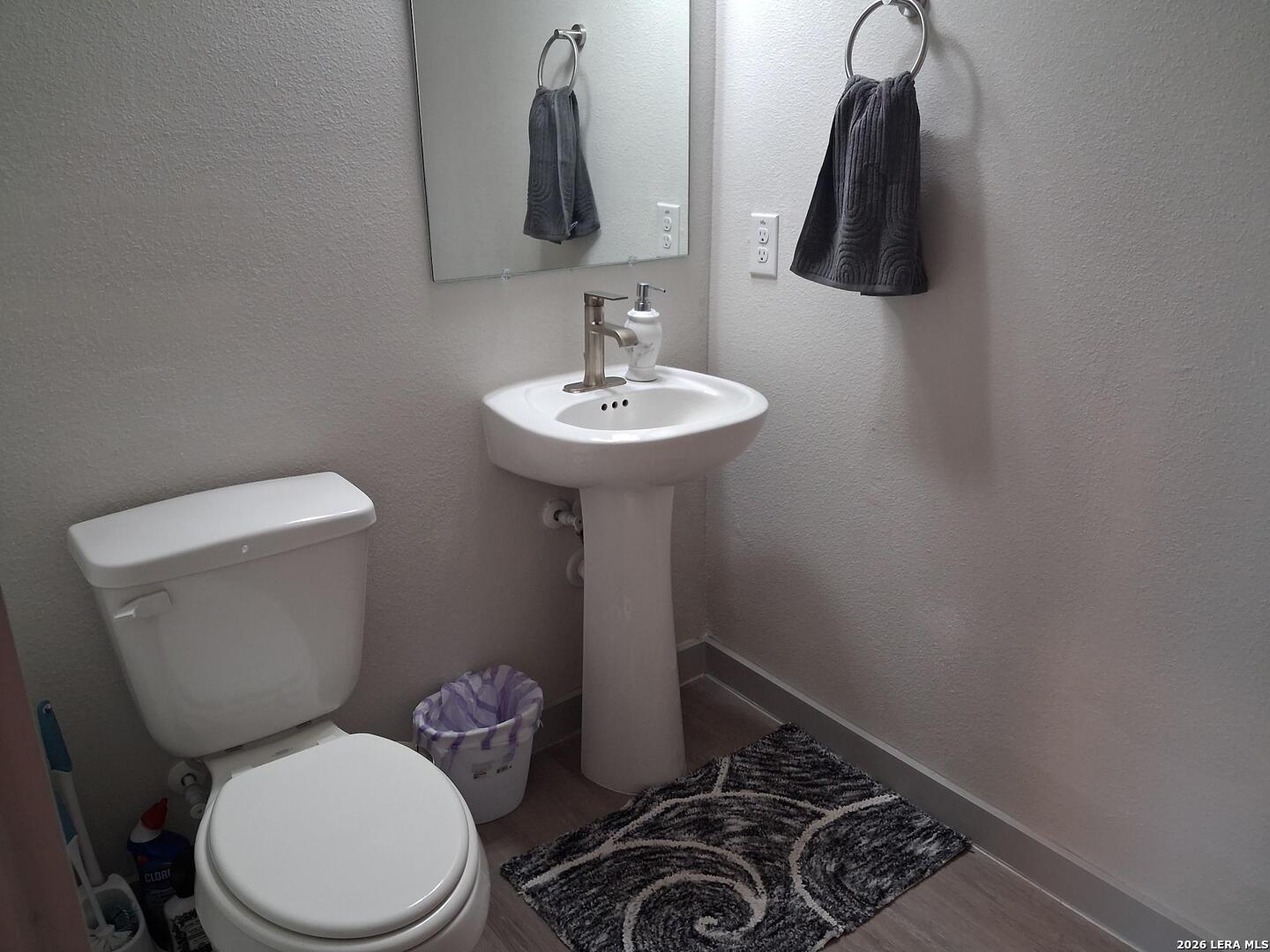 109 Lavonne Villa Universal City TX 78148