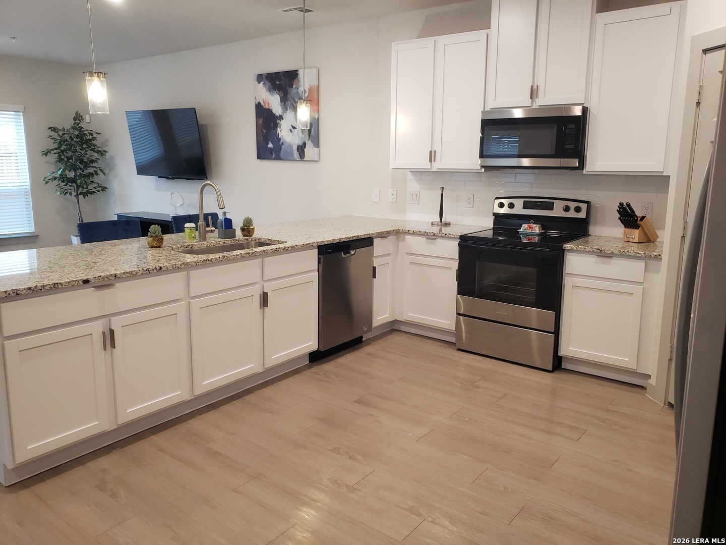 109 Lavonne Villa Universal City TX 78148