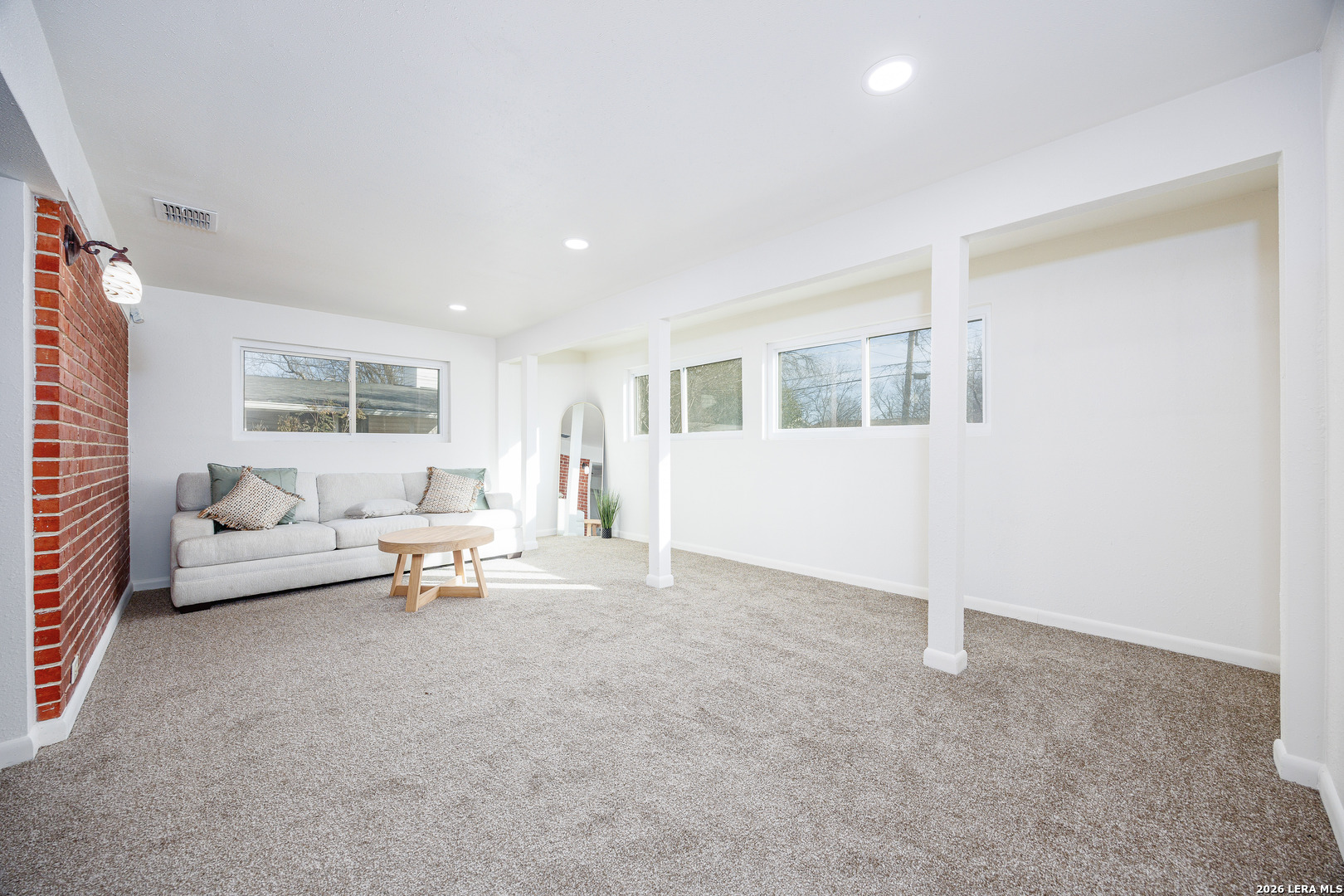 4310 Judivan San Antonio TX 78218